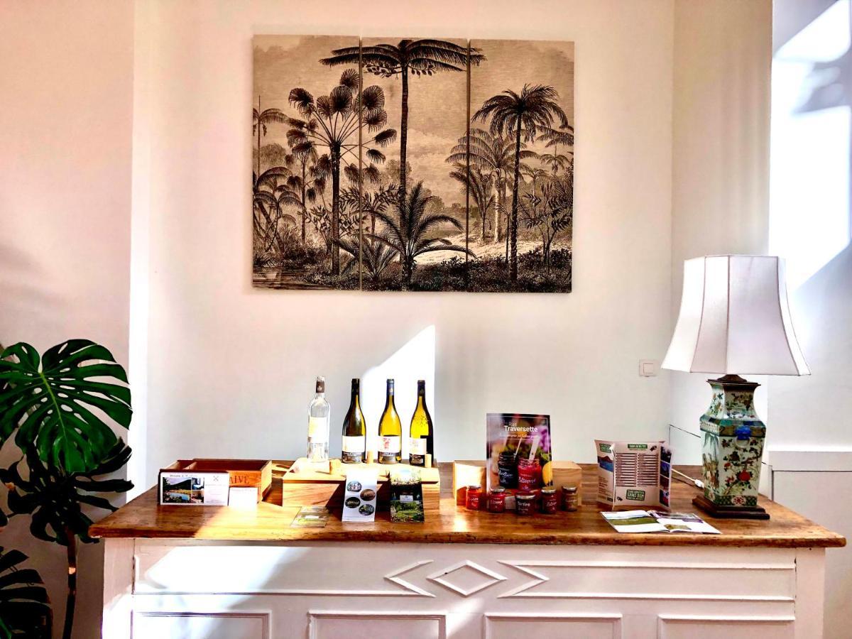 Domaine De Montbarri Bed & Breakfast La Tour-sur-Orb Bagian luar foto